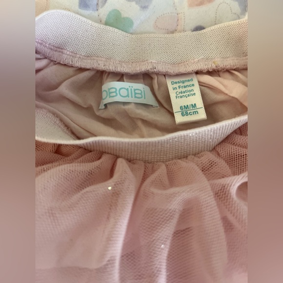 A lot of baby girl clothes , from 0-9 months. Like New - Picture 4 of 8